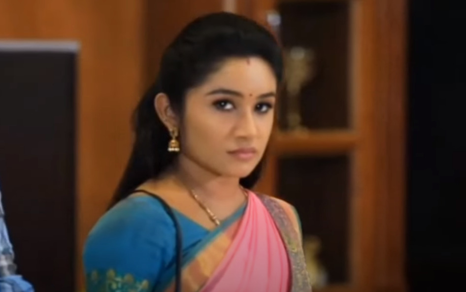 வருணை கொல்ல முயற்சித்த விஸ்வநாதன்.. சரியான நேரத்தில் வந்த சக்தி.. இன்றைய முழு எபிசோட் விவரம்.! 9