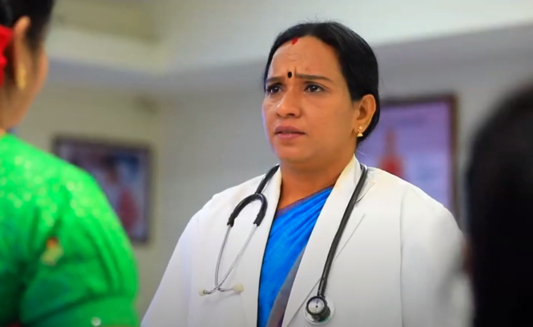 மாடியில் இருந்து சக்தி தள்ளிவிட்டு கரு கலைந்து விட்டதாக நாடகம் ஆடிய ஸ்ருதி, அதிர்ச்சியில் தருண் 7