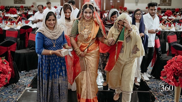 இஸ்லாமிய முறைப்படி திருமணம் செய்து கொண்ட நடிகை பூர்ணா.! வெளியான அழகிய புகைப்படங்கள்.! 11