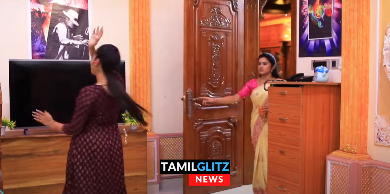 ரூமில் பாட்டு போட்டு குத்தாட்டம் போட்டு கொண்டிருந்த ஸ்ருதி.! உள்ளே என்ட்ரி கொடுத்த சக்தி 55