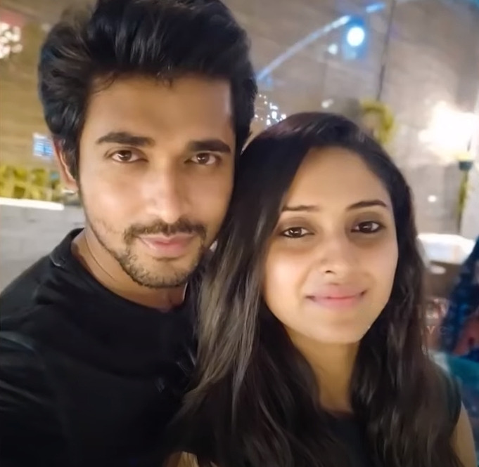 ஆயிஷா வீட்டுல என்ன கட்டி வச்சி அடிச்சாங்க, மனமுடைந்து பேசிய ஆயிஷாவின் முன்னாள் காதலர் 5