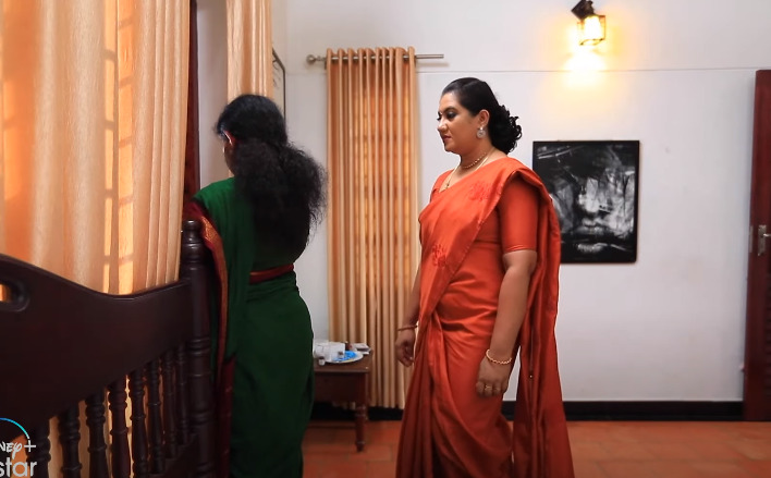 வருண் அம்மா சாகல.! உயிரோடுதான் இருக்காங்க.! அதிரடி திருப்பங்களுடன் மௌன ராகம்.! 3
