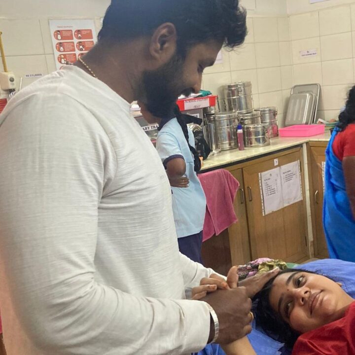 கயல் சீரியல் நடிகை அபிக்கு பிறந்த ஆண் குழந்தை.! அபி வெளியிட்ட அழகிய புகைப்படம்.! 3