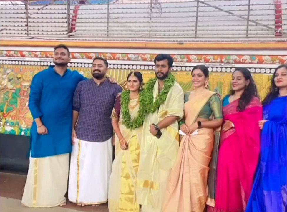 பாக்கிய லட்சுமி சீரியல் ரித்திகாவுக்கு எளிமையாக நடந்து முடிந்த திருமணம்.! புகைப்படம் இதோ.! 5