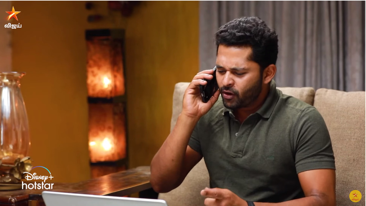 பாரதியிடம் நாக்கை புடுங்குவது போல் கேள்வி கேட்ட ஹேமா.! கதறி அழும் பாரதி 3