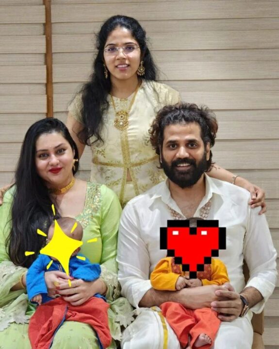 ஒரு வயதை நிறைவு செய்த நமீதாவின் இரட்டை குழந்தைகள்.! கேரளாவில் சாமி தரிசனம் செய்த நமீதா.! 13