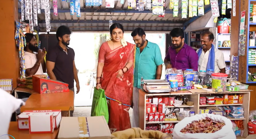 சூப்பர் மார்க்கெட்டை காலி செய்துவிட்டு மீண்டும் பாண்டியன் ஸ்டோர்ஸ் கடையை திறந்த குடும்பம்.! 3