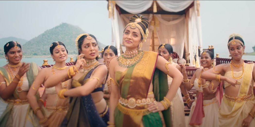தோழிகள் வானதி மற்றும் குந்தவைக்கு அழகான பாடல்.! சொல் பாடலின் முழு வீடியோ வெளியானது.! 3