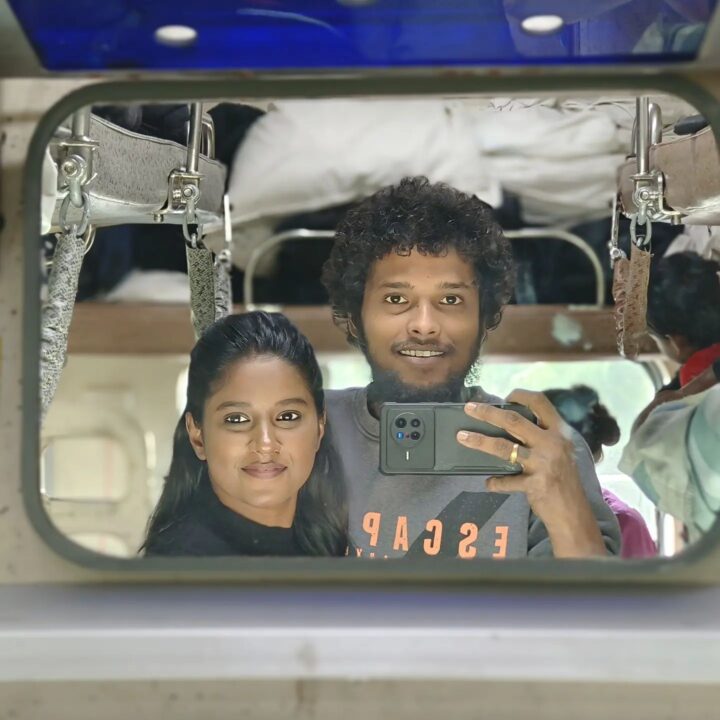 வீட்டில் குடில் வைத்து கிறிஸ்துமஸை கொண்டாடி இருக்கும் சுந்தரி சீரியல் நடிகை கேபிரியல்லா.! 5