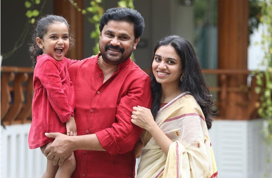 மஞ்சு வாரியரின் மகளை பார்த்து இருக்கீங்களா? இவ்வளவு பெரிய பொண்ணு இருக்காங்களா? 9