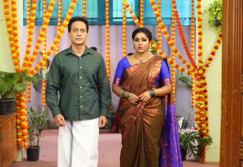 ஜெனி வளைகாப்பிற்கு ராதிகாவுடன் வந்து பாக்கியாவை அசிங்கப்படுத்திய கோபி..! செம்ம கடுப்பில் பாக்கியா..! 3