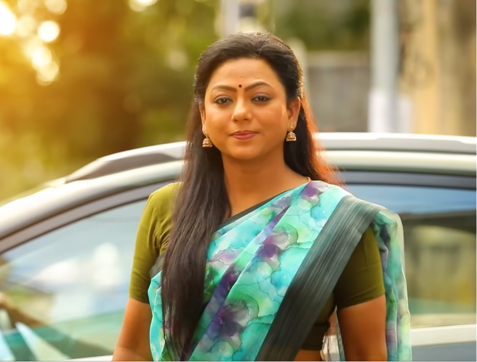 ஹேர் ஸ்டைலை மாற்றி செம்ம Cute ஆக மாறிய பாக்கியா.! ஐயோ செம்ம அழகா இருக்காங்களே.! 3