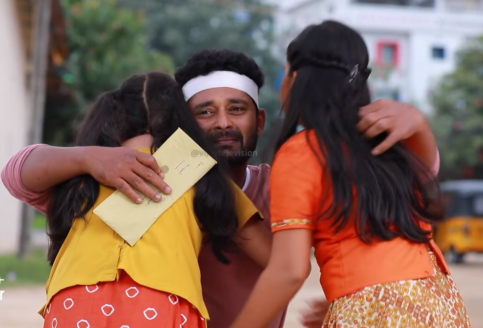 அப்பா உங்கள விட்டுட்டு ரொம்ப தூரம் போறேன்.! என்ன மன்னிச்சிடுங்க டா.! கதறி அழும் பாரதி.! 3