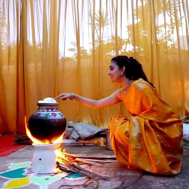 பொங்கலை வெகு சிறப்பாக கொண்டாடிய கோலிவுட் நட்சத்திரங்கள்.! வெளியான அழகிய புகைப்படங்கள்.! 22