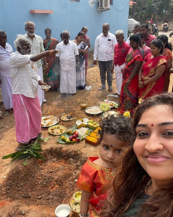 புதிதாக வீடு கட்டி வரும் நீலிமா ராணி.! பூமி பூஜையுடன் தொடங்கிய பணிகள்.! நீலிமா வெளியிட்ட அழகிய புகைப்படங்கள்.! 7