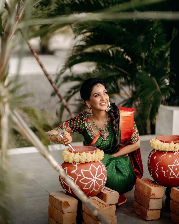 பொங்கலை வெகு சிறப்பாக கொண்டாடிய கோலிவுட் நட்சத்திரங்கள்.! வெளியான அழகிய புகைப்படங்கள்.! 18