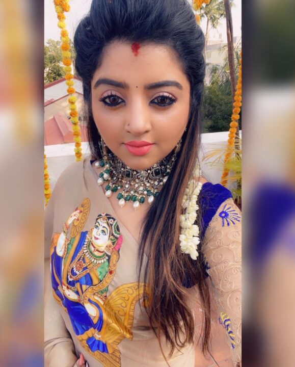 ரவீந்தர் மஹாலக்ஷ்மி வீட்டுல இன்னைக்கே பொங்கல் வச்சாச்சு.! மஹா வெளியிட்ட அழகிய புகைப்படங்கள்.! 13