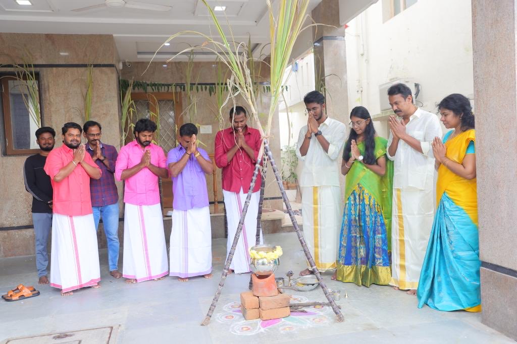 சமுத்திர கனியின் அழகிய குடும்பத்தை பார்த்து இருக்கீங்களா? வெளியான குடும்ப புகைப்படம்.! 7