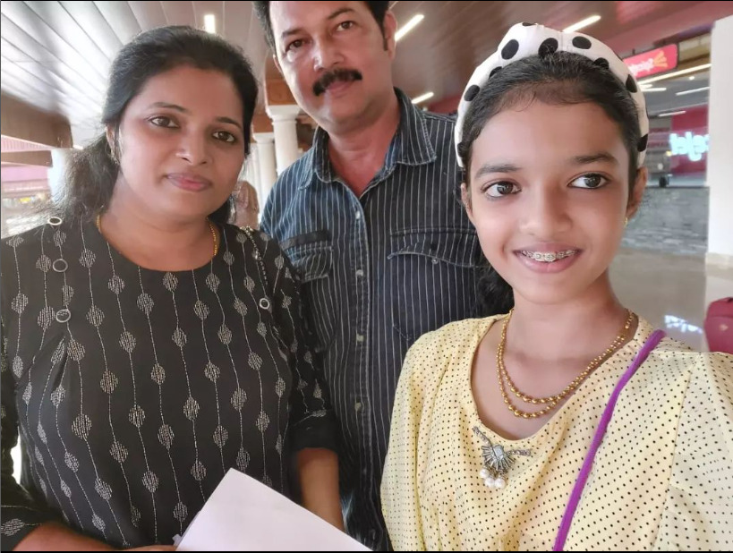 திருமதி செல்வம் அர்ச்சனாவின் குடும்பத்தை பார்த்து இருக்கீங்களா? முதல் முறையாக வெளியான போட்டோ 13