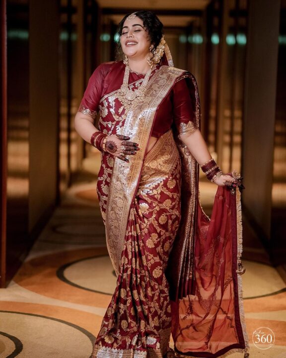 என் குழந்தை மீது நீங்கள் பொழியும் அன்புக்கு நன்றி.! வளைகாப்பு புகைப்படங்களை பகிர்ந்து நெகிழ்ச்சியாக பதிவிட்ட பூர்ணா.! 13