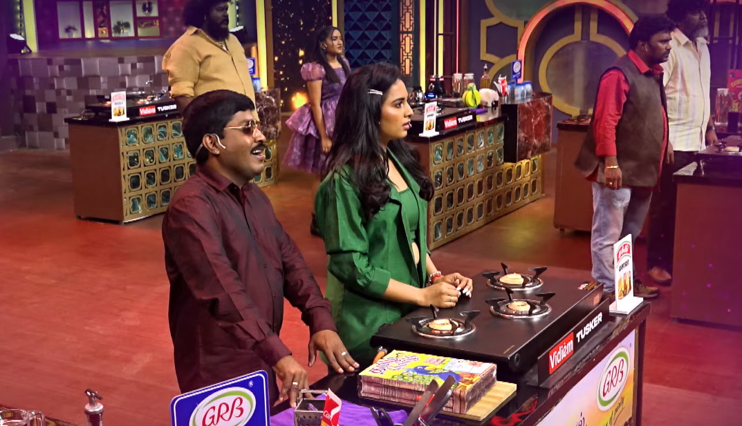 இது போல் கண்றாவியான தோசையை எங்காவது பார்த்து இருக்கீங்களா யுவர் ஹானர்.! Cook With Comali Promo 3