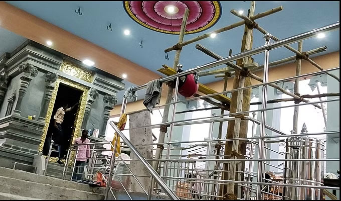 தாயின் ஆசையை நிறைவேற்ற கோவில் கட்டிய விஜய் பட வில்லன் டேனியல் பாலாஜி.! கும்பாபிஷேக வீடியோ இதோ 3