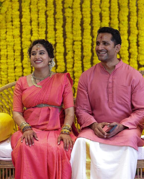 40 வயதில் தந்தையான துணிவு பட வில்லன்.! மனைவிக்கு வளைகாப்பு நடத்தி அழகு ...