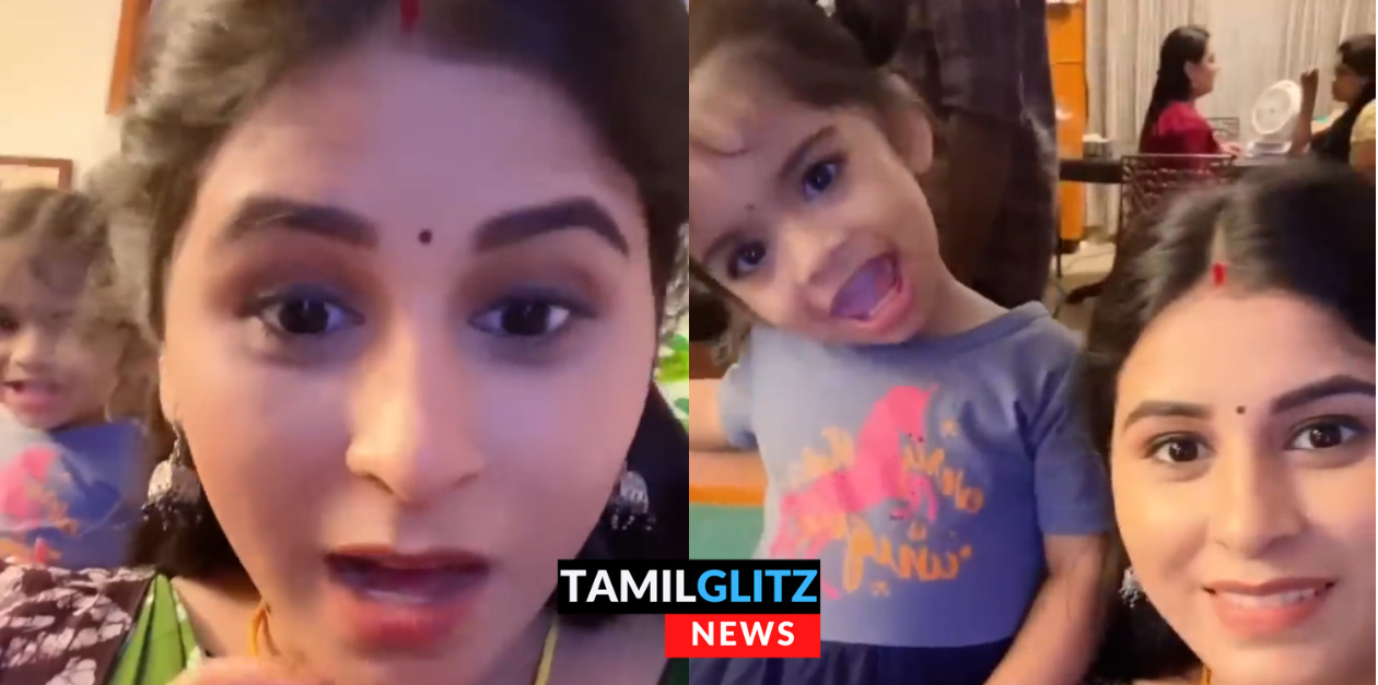 அம்மா வா உனக்கு அ ஆ சொல்லி தரேன்.! ரித்திகாவுக்கு அழகாக சொல்லி குடுக்கும் நிலா பாப்பா.! 97
