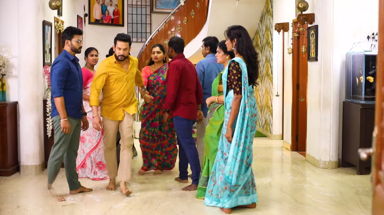 கம்பெனியை அர்ஜுனுக்கு தாரை வார்க்க முடிவெடுத்த கோதை.?? அதிர்ச்சியில் உறைந்த கார்த்திக்.! 3