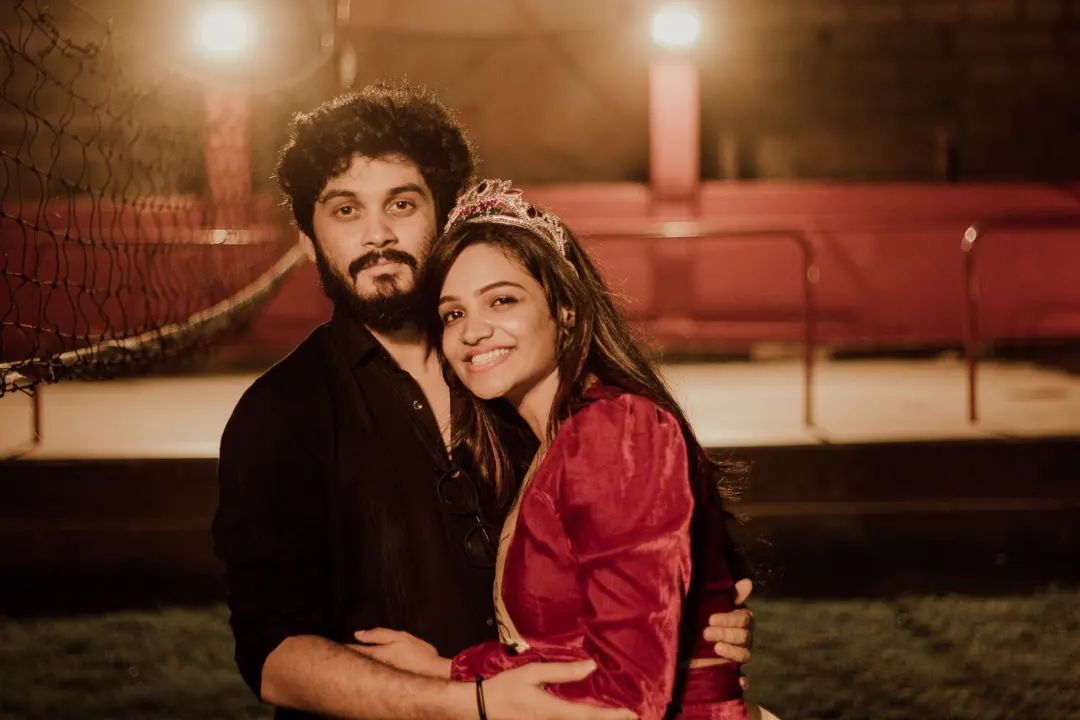 பிறந்தநாளில் தனது காதலரை அறிமுகம் செய்து வைத்த எதிர்நீச்சல் சீரியல் நடிகை.! இதோ புகைப்படங்கள்.! 7
