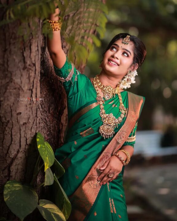 ட்ரெண்டிங் பாடலுக்கு செம்ம Cute ஆக ஆடிய குட்டி திரிஷா ஜனனி.! அப்படியே கண் அடிச்சாங்க பாருங்க.! 3