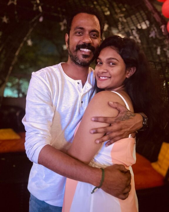 கணவர் பிறந்தநாளுக்காக Mid Night பார்ட்டி வைத்து வேற லெவல் சர்ப்ரைஸ் செய்த நக்ஷத்ரா.! 3