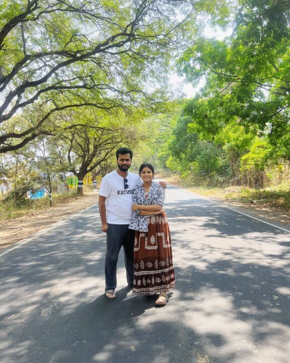 பாத்து வாடா அம்மு..! பாக்கியலட்சுமி ரித்திகாவை கண்ணுக்குள் வச்சி தாங்கும் கணவர்.! இதோ வீடியோ.! 3