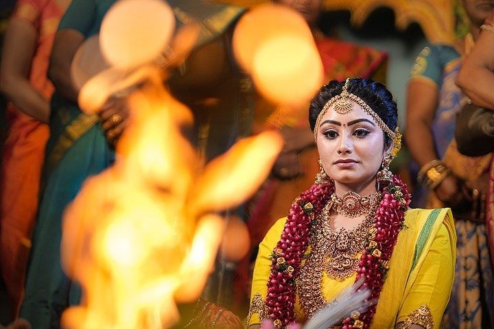 சத்தமில்லாமல் திருமணத்தை முடித்த விஜய் டிவி நட்சத்திரங்கள்.! இதோ திருமண ஆல்பம்..! 3