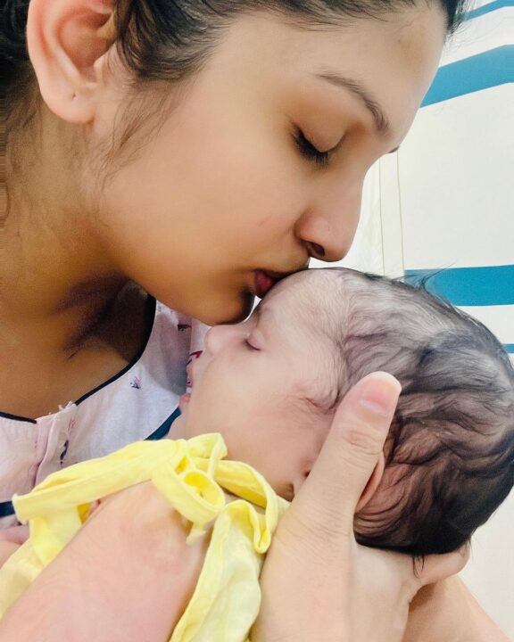 வீடியோ காலில் ஆவது என் புள்ளையை என்கிட்டே காட்டு திவ்யா.! தந்தை பாசத்தில் தவிக்கும் அர்னவ்.! 7