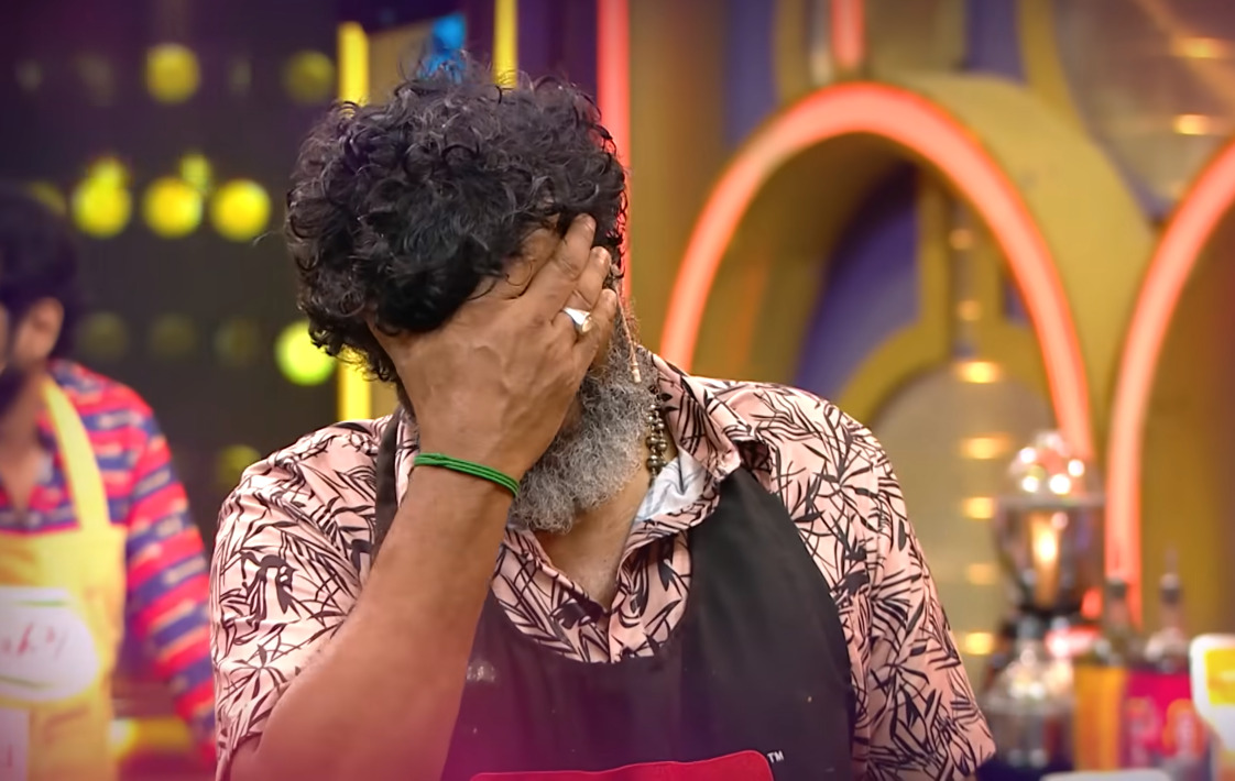 பாகற்காயை கொண்டு வந்து கொடுத்து மைம் கோபியை பழிக்கு பழி வாங்கிய சிவாங்கி.! இதோ ப்ரோமோ.! 3