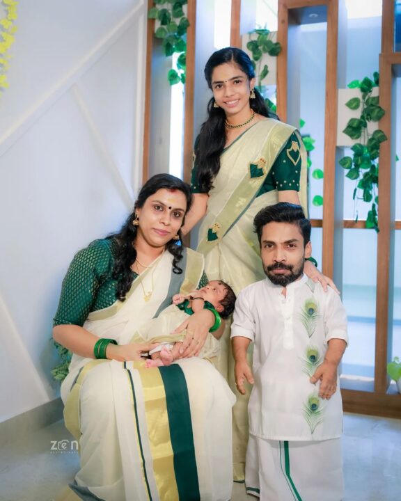 17 ஆண்டுகளுக்கு பிறந்த மகள்.! மகளின் முகத்தை முதல் முறையாக காட்டிய மலையாள நடிகர் பக்ரு.! 3