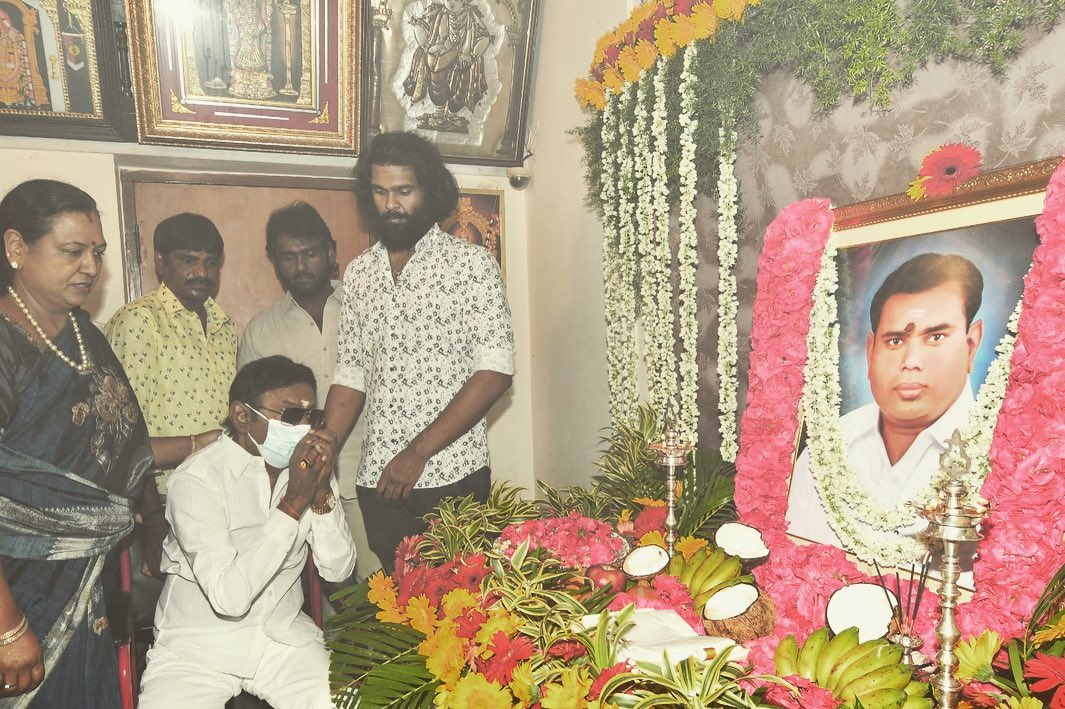 கேப்டன் விஜயகாந்தின் அப்பாவை பார்த்து இருக்கீங்களா..? முதல் முதலாக வெளியான புகைப்படம் இதோ.! 7