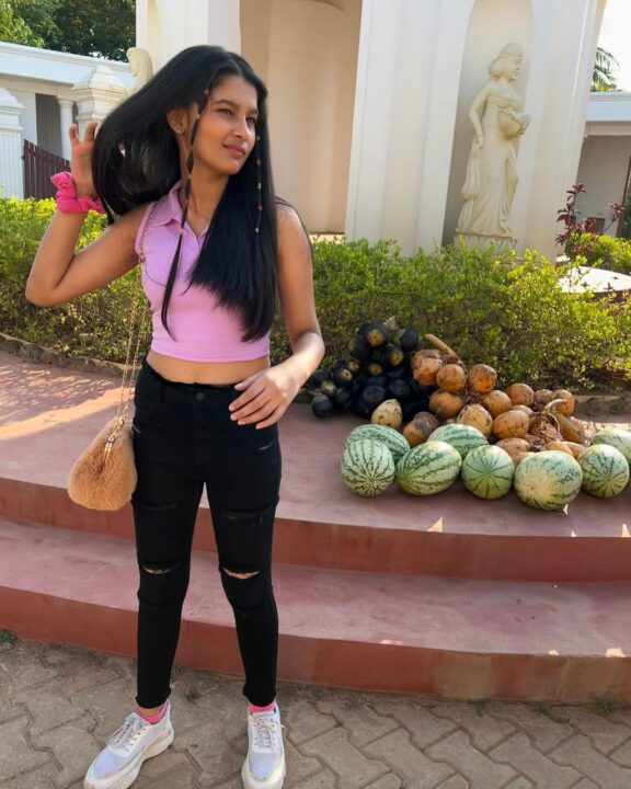வீரம் படத்துல வந்த இந்த குழந்தையை ஞாபகம் இருக்கா.? இப்ப எப்படி இருக்காருன்னு பாருங்க.! 21