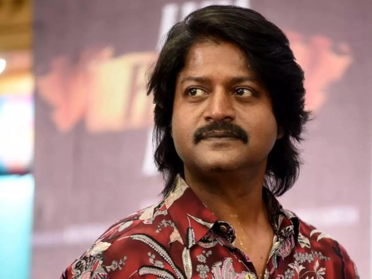 சொன்னதை செய்யாமல் இழுத்தடித்த படக்குழு.! கேப்டன் மில்லர் படத்தில் இருந்து அதிரடியாக விலகிய நடிகர்? 3