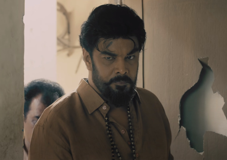 மரண மாஸாக வெளியானது சுந்தர் சியின் தலைநகரம் 2 ட்ரைலர்.! இதோ வீடியோ 3