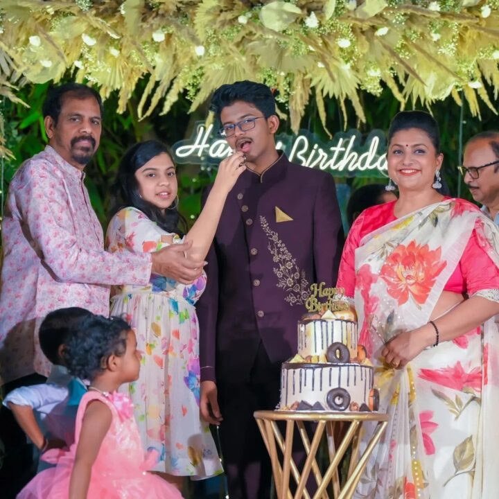 மகனின் 17-வது பிறந்தநாளை மிக பிரம்மாண்டமாக கொண்டாடிய நடிகை ரோஜா.! புகைப்பட தொகுப்பு இதோ.! 13