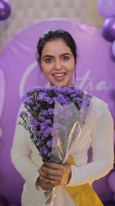 கயல் சீரியல் நடிகை சைத்ராவின் 30-வது பிறந்தநாள்.! செம்ம சர்ப்ரைஸ் செய்த நண்பர்கள்.! இதோ வீடியோ.! 11