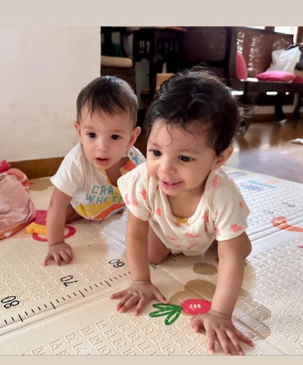 சின்மயின் இரட்டை குழந்தைகளை பார்த்து இருக்கீங்களா.? அதுக்குள்ள நல்லா வளந்துட்டாங்களே.! 5