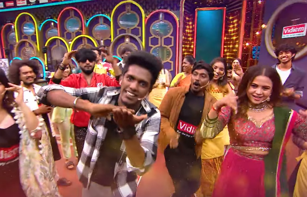 மீண்டும் குக் வித் கோமாளி நிகழ்ச்சிக்கு வந்த வெட்டுக்கிளி பாலா.! இந்த வாரம் செம்ம Fun இருக்க போகுது.! 3