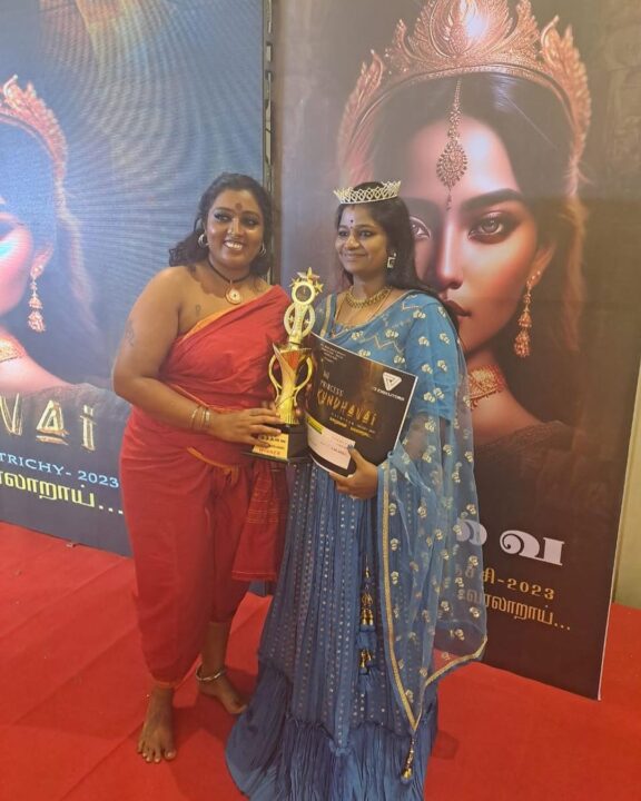 வேலு நாச்சியாராக மாறிய எதிர்நீச்சல் ஜான்சி ராணி.! வைரலாகும் புகைப்படங்கள் இதோ.! 7