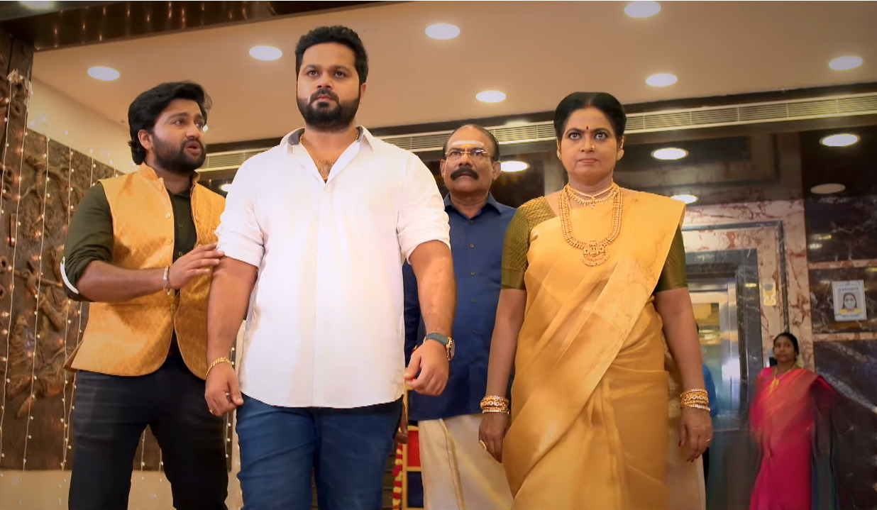 திருமண மண்டபத்தில் வந்து ரகளை செய்யும் கயல்..! செம்ம கடுப்பான எழில்.! அதிரடியான ப்ரோமோ.! 3
