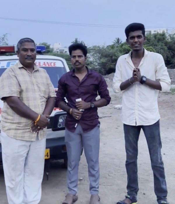 பிறந்தநாளில் முதியவர்களுக்கு ஆம்புலன்ஸ் வாங்கி பரிசளித்த KPY பாலா..! வைரலாகும் காணொளி இதோ 3