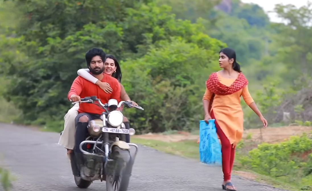 காவேரியை கழட்டி விட்டு ராகினியுடன் ஊர் சுற்றும் நிவின்.? பார்த்துவிட்ட கங்கா.! இனி நடக்கப்போவது என்ன? 3