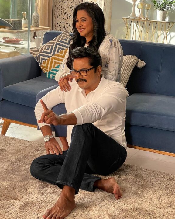 "சிங்கம் போல இதயம் கொண்ட என்னவன்" சரத்குமாரின் 69-வது பர்த்டே.! Cute ஆக வாழ்த்திய ராதிகா.! 7